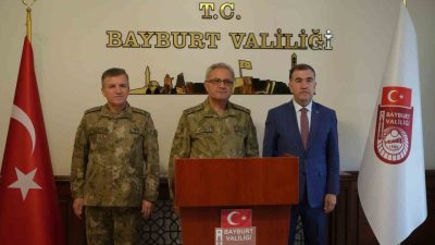 Kara Kuvvetleri Komutanlığı görevine atanan Orgeneral Metin Tokel, 3. Ordu