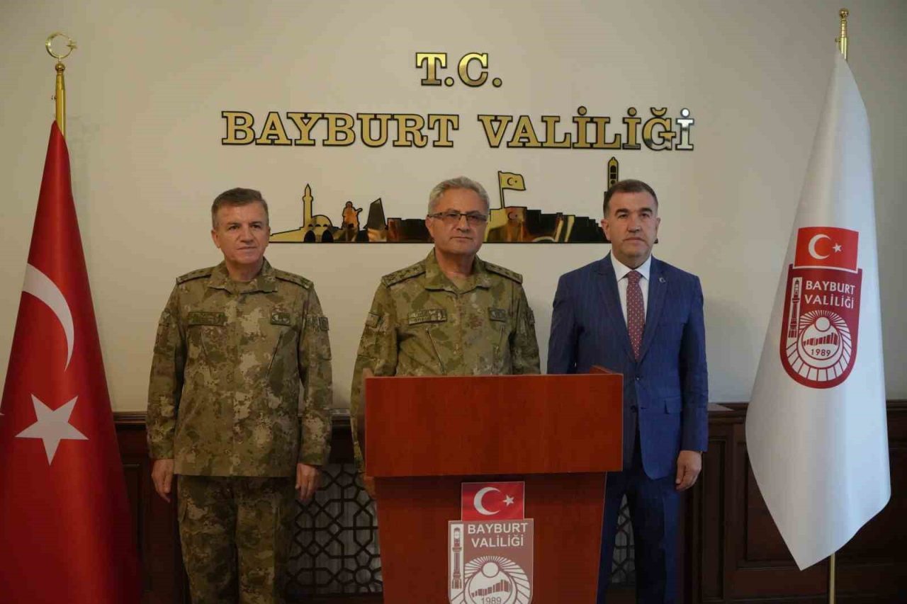 Kara Kuvvetleri Komutanlığı görevine atanan Orgeneral Metin Tokel, 3. Ordu