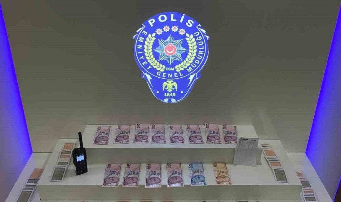 Sakarya’da polis ekiplerince gerçekleştirilen kumar operasyonunda, kumar oynamaya yer ve