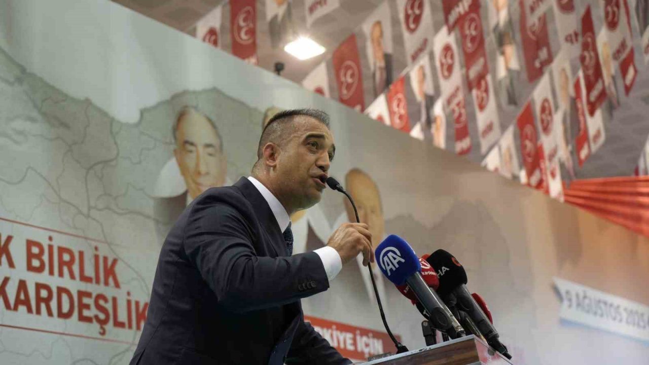 MHP Erzurum İl Başkanı Adem Yurdagül, “Terörsüz Türkiye ile, Ya