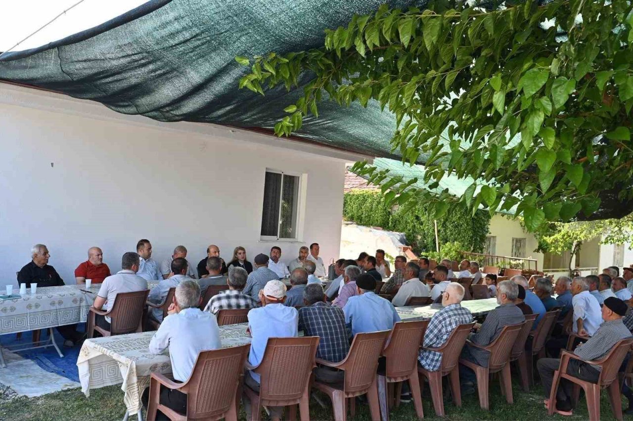 Akçadağ Ancar (Derinboğaz) Mahallesi’nde, Orman Arazileri Değerlendirme Toplantısı’nda, halkın taleplerini