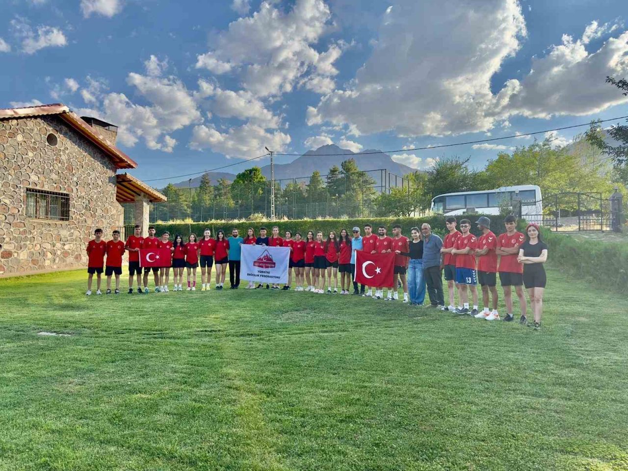 Türkiye Dağcılık Federasyonunun 25 Ağustos-8 Eylül 2025 tarihleri arasındaki Dağ