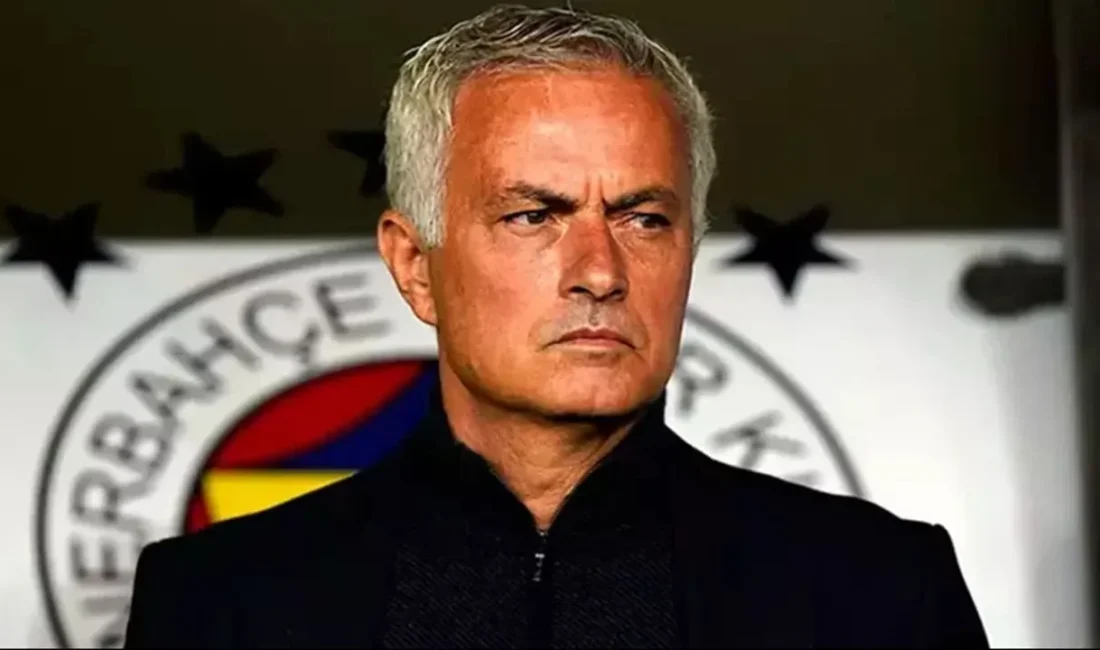 Transfer çalışmalarına hız kesmeden devam eden Fenerbahçe, bir yandan Kerem