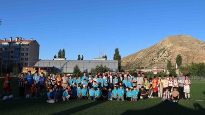 Erzurum’un Oltu ilçesinde, İlçe Müftülüğü tarafından düzenlenen 7. Geleneksel Yaz
