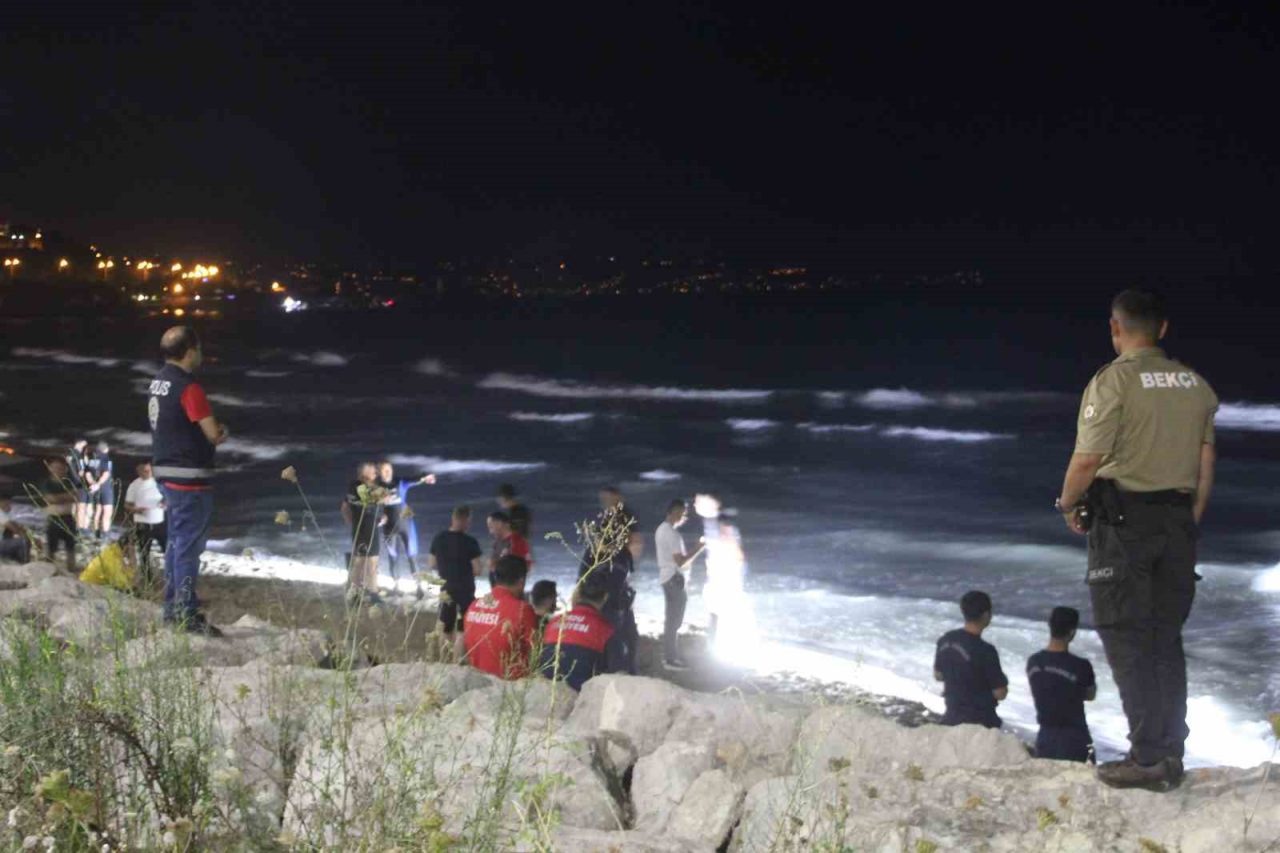 Ordu’da serinlemek için girdiği denizde kaybolan mevsimlik tarım işçisi için