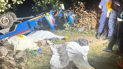 Ordu’nun Ünye ilçesinde “patpat” olarak bilinen tarım aracının uçuruma yuvarlanması