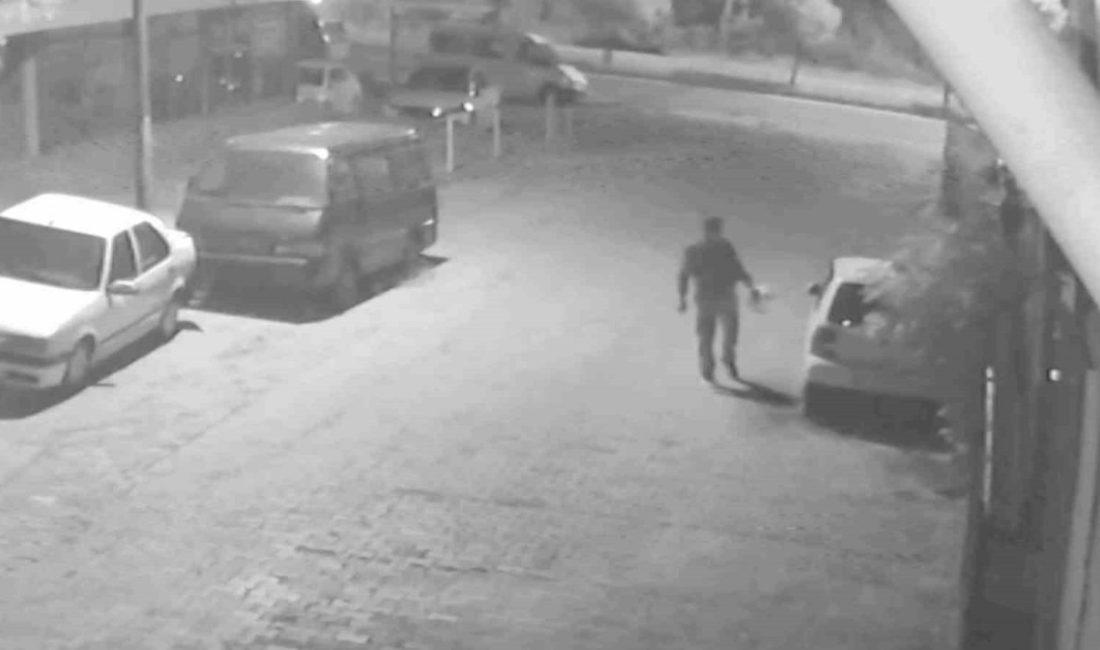 Ordu’nun Ünye ilçesinde tamir için bir iş yerinin önüne bırakılan