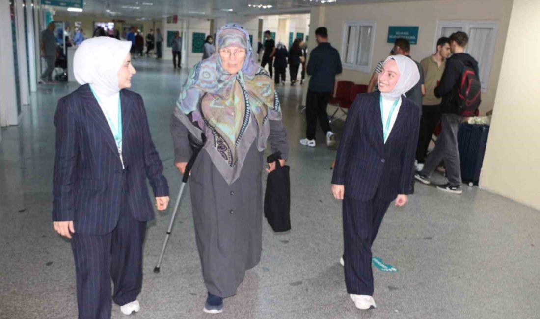 Rize’de uygulanmaya başlanan ‘Hasta Karşılama ve Yönlendirme’ birimi meyvelerini vermeye