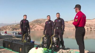Tunceli’de İl Jandarma Komutanlığına bağlı Sualtı Arama ve Kurtarma ekipleri,