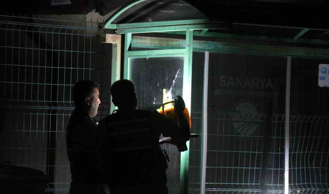 16 yaşlarındaki bir kıza laf atıldığı iddiasıyla başlayan tartışmanın ardından