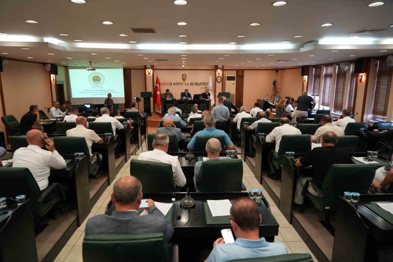 Samsun Büyükşehir Belediye (SBB) Meclisi Ağustos ayı ilk birleşiminde, Meclis