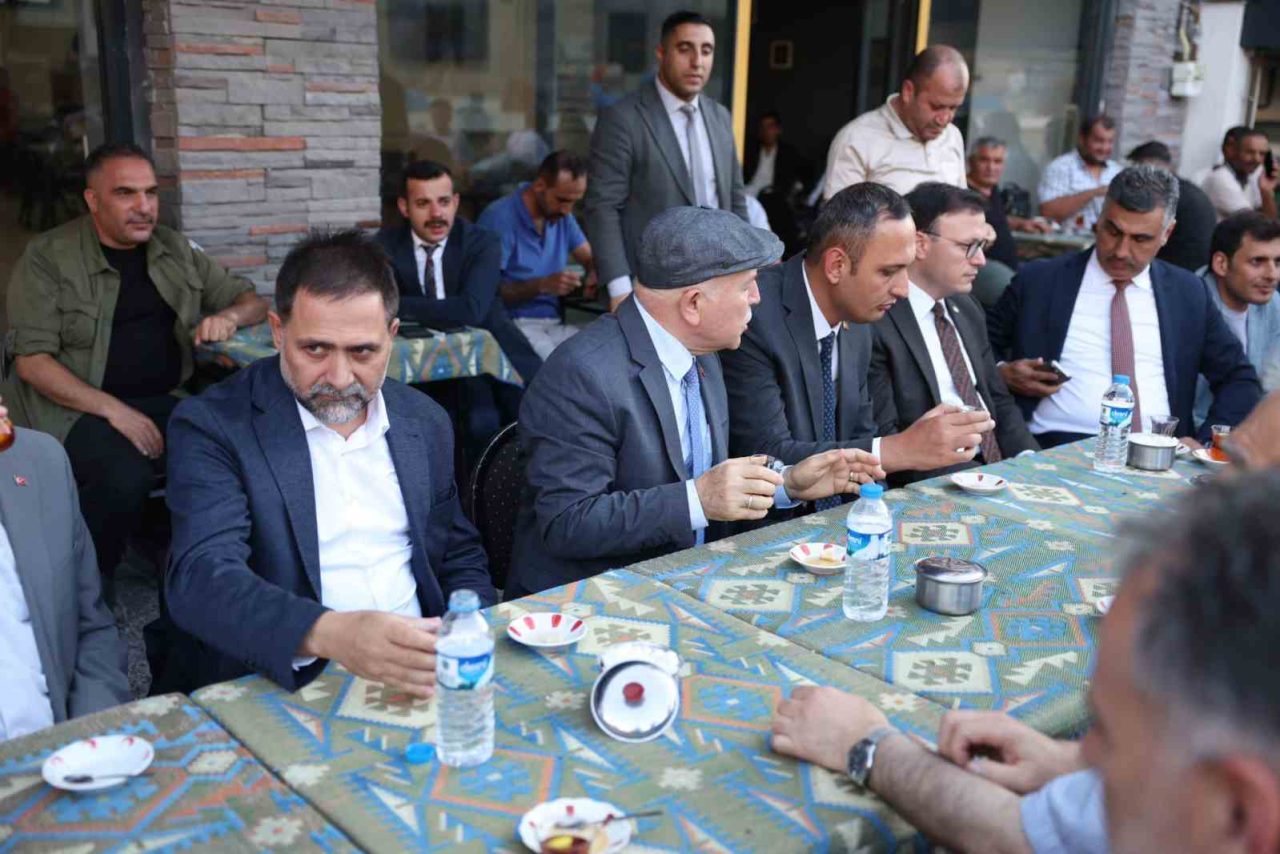 Erzurum Büyükşehir Belediye Başkanı Mehmet Sekmen ve Yakutiye Belediye Başkanı