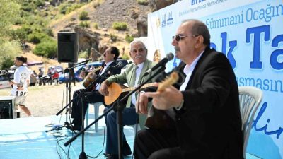 Âşık Sümmani Narman’da düzenlenen programla anıldı. 2025 Ekonomi İşbirliği Teşkilatı