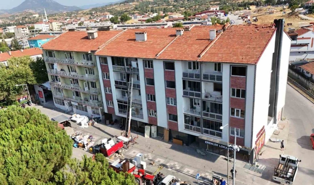 Balıkesir’in Sındırgı ilçesinde meydana gelen 6.1 büyüklüğündeki depremin ardından ağır