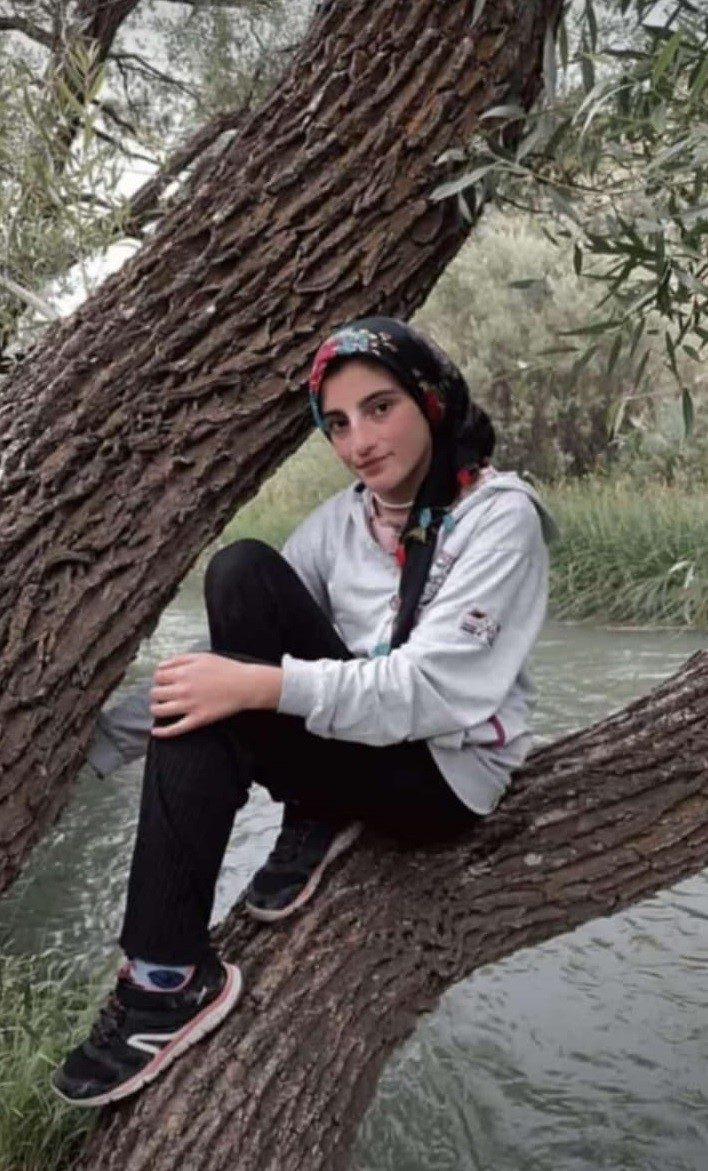 Erzurum’un Tekman ilçesinde serinlemek için suya giren genç kız boğularak