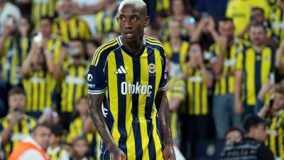 Fenerbahçe’nin Brezilyalı forveti Anderson Talisca, bu sezon ilk kez 11’de