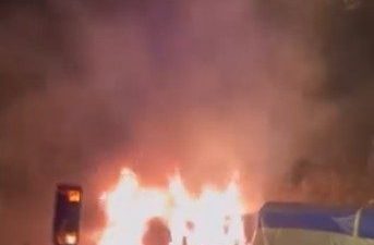 TEM Otoyolu’nun Kocaeli geçişinde seyir halindeki tırın kupası alev alev