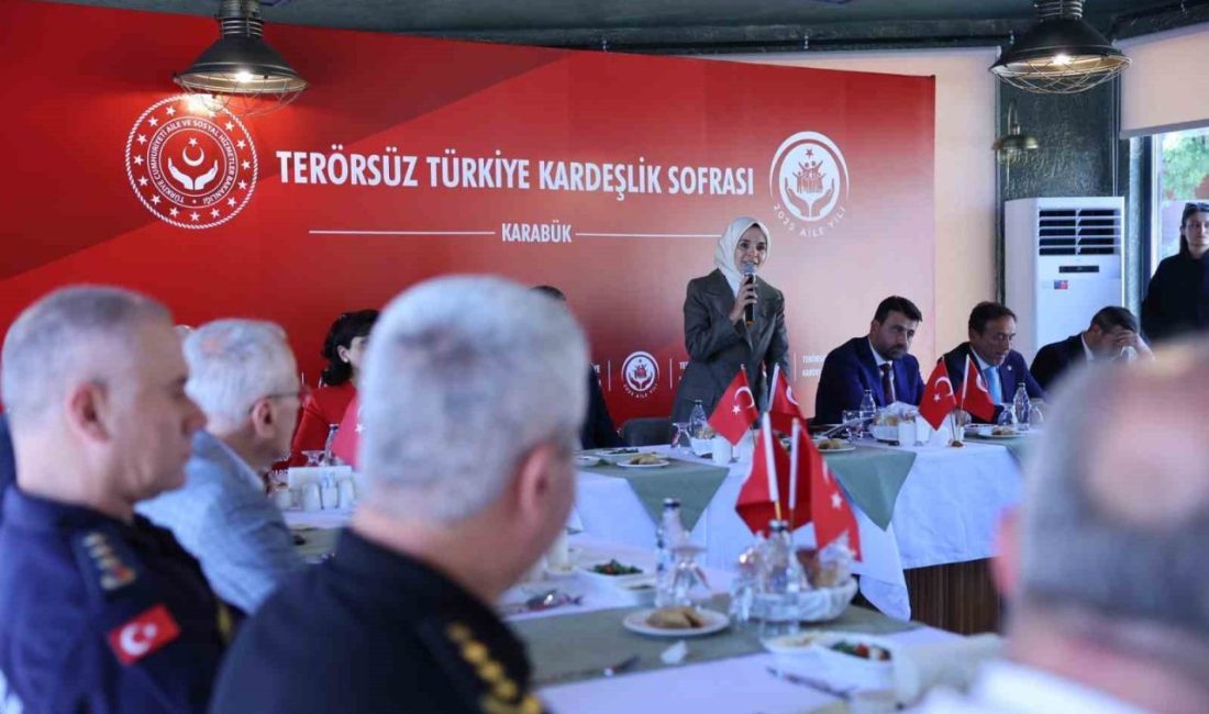 Aile ve Sosyal Hizmetler Bakanı Mahinur Özdemir Göktaş, ‘Terörsüz Türkiye