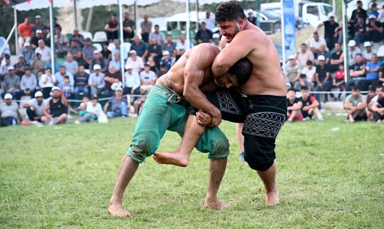 Erzurum’un Tortum İlçe Belediyesi’nin ev sahipliğinde yapılan Geleneksel Uluslararası 135.
