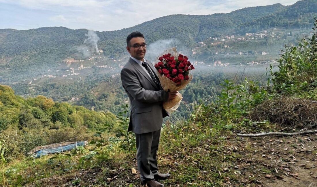 Trabzon’un Sürmene ilçesine bağlı Fındıcak köyünde bahçedeki yük taşıma teleferiğinde