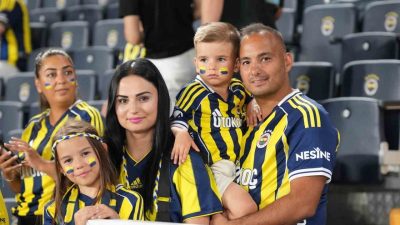 Trendyol Süper Lig’in 3. haftasında Fenerbahçe, sahasında Kocaelispor ile karşılaşıyor.