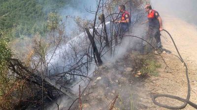 Sinop’un Türkeli ilçesine bağlı Akçabük köyü sınırlarında ormanlık bölgede yangın