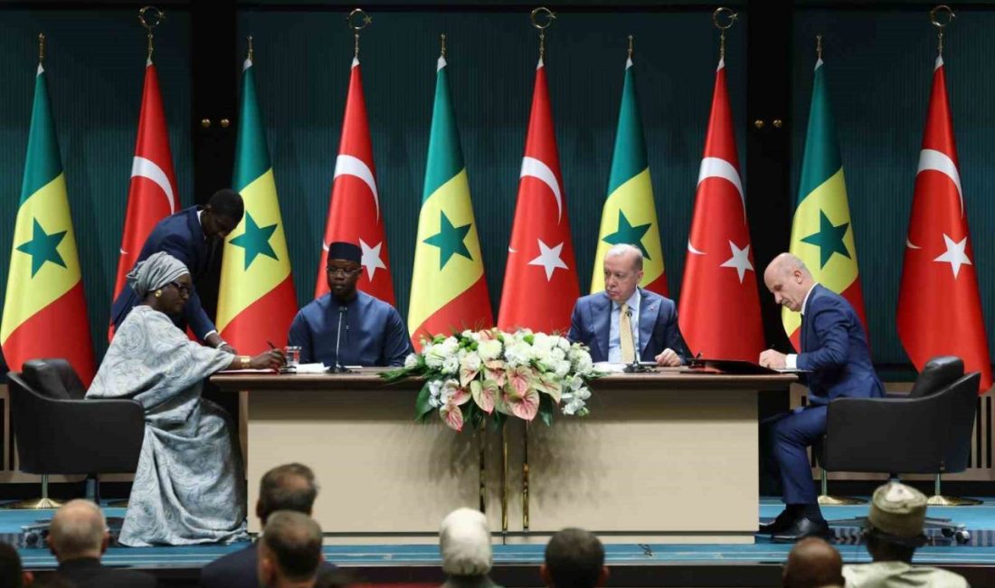 Cumhurbaşkanı Recep Tayyip Erdoğan ve Senegal Başbakanı Ousmane Sonko’nun huzurunda