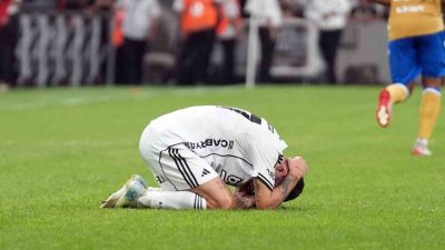 Beşiktaş, UEFA Konferans Ligi play-off turu ikinci maçında sahasında karşılaştığı