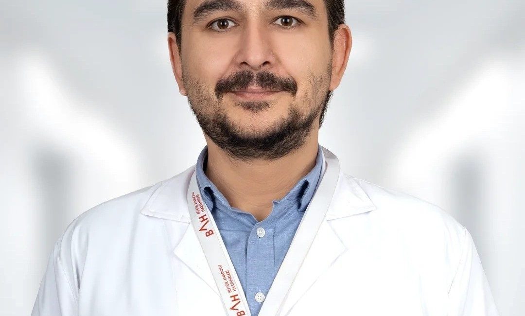 Ortopedi ve Travmatoloji Uzmanı Opr. Dr. Göksel Gültekin Şahiner, “Toplumda