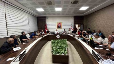 Manisa Valisi Vahdettin Özkan, Balıkesir’in Sındırgı İlçesinde meydana gelen ve