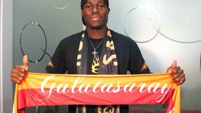 Galatasaray’ın transfer görüşmelerine başladığı Fildişi Sahilli futbolcu Wilfried Singo, İstanbul’a