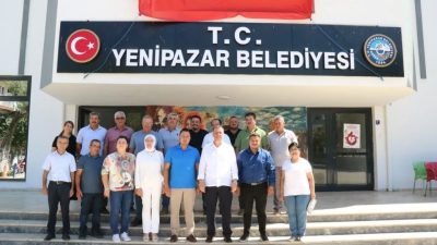AK Parti Yenipazar ilçe teşkilatı, partilerine geçen Yenipazar Belediye Başkanı
