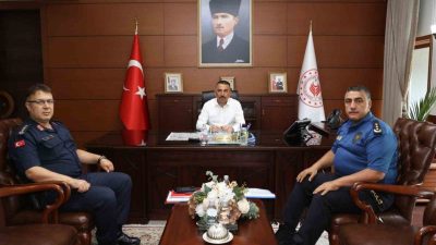 Zonguldak Valisi Osman Hacıbektaşoğlu başkanlığında “Haftalık Asayiş ve Güvenlik Toplantısı”