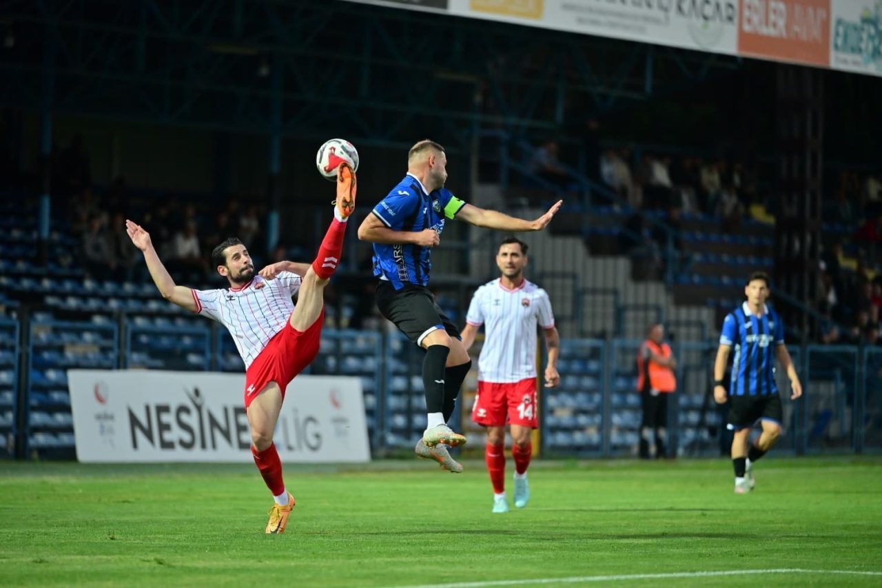 TFF 2. Lig Beyaz grupta mücadele eden 24Erzincanspor ligin 5.
