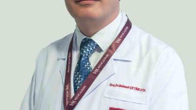 Prostat Kanseri Farkındalık Haftası kapsamında konuşan Üroloji Uzmanı Doç. Dr.