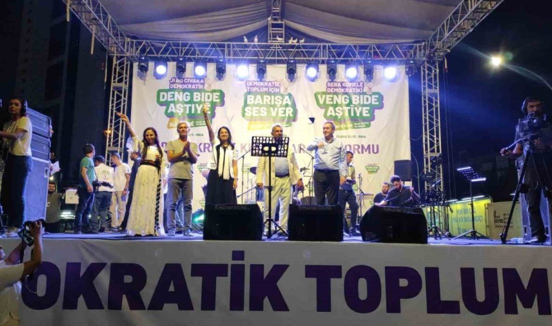 Şanlıurfa’da düzenlenen “1 Eylül Dünya Barış Günü” mitinginde terör örgütü