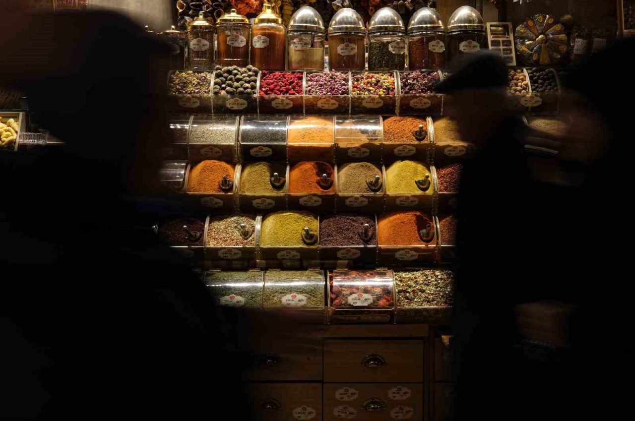 Kış aylarının habercisi sonbaharın gelmesiyle birlikte soğuk algınlığı ve gribe