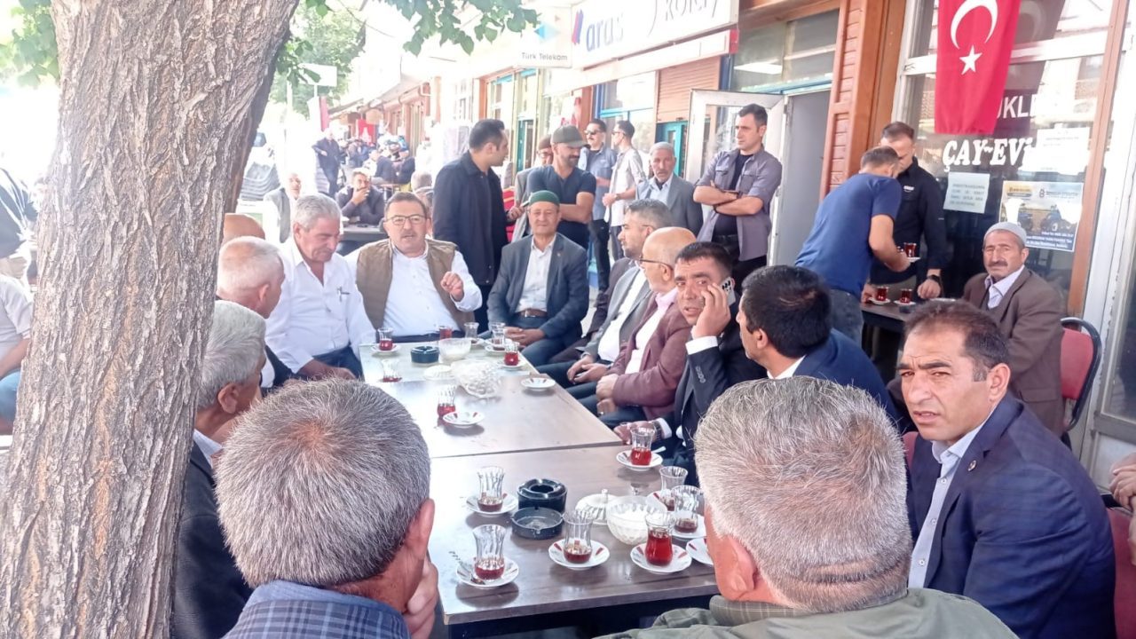 Önceki dönem İçişleri Bakanı AK Parti Erzurum Milletvekili Selami Altınok