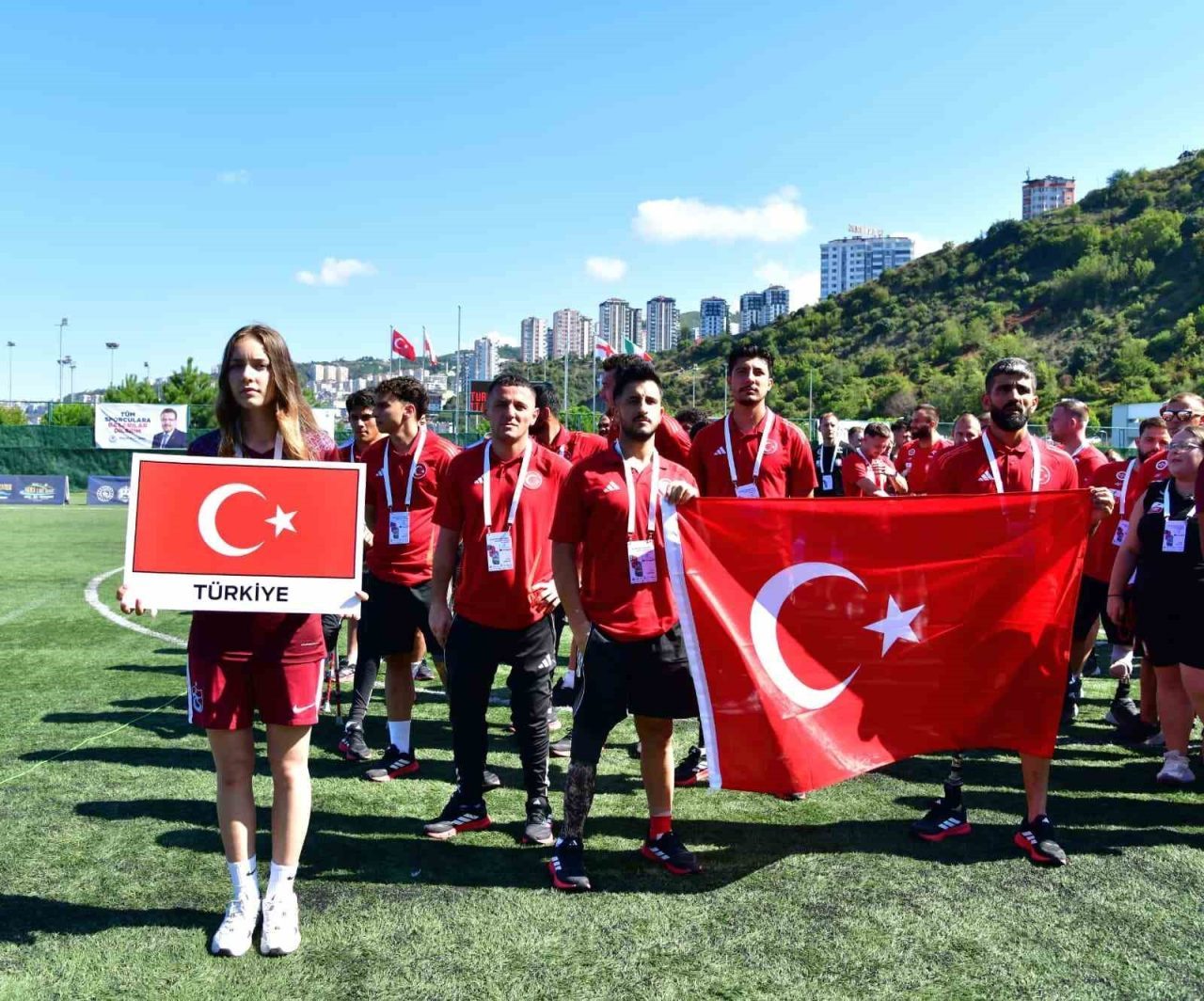 Türkiye Futbol Federasyonu’nun ’Türkiye Futbol Oynuyor’ projesi kapsamında destek verdiği