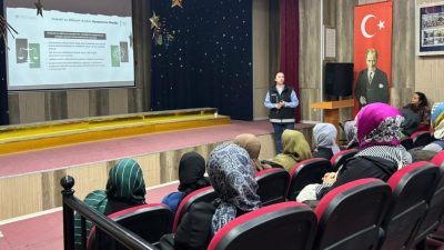 Ardahan’da uyuşturucu ile mücadele çerçevesinde annelere yönelik bilgilendirme eğitimi verildi.