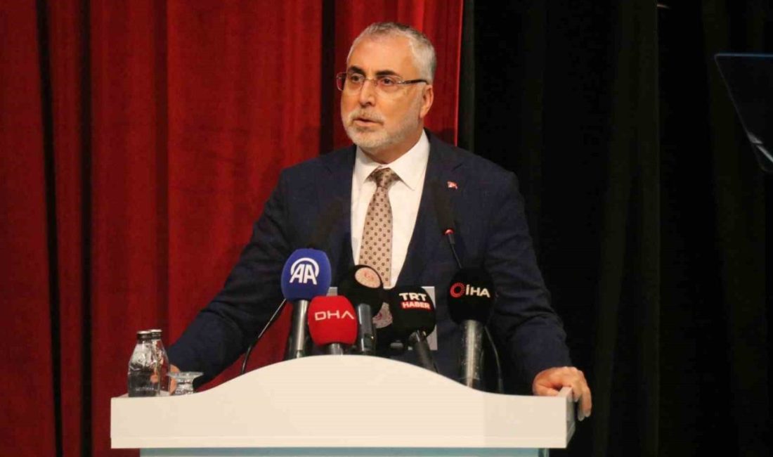 Çalışma ve Sosyal Güvenlik Bakanı Vedat Işıkhan, kadınların üretime, istihdama