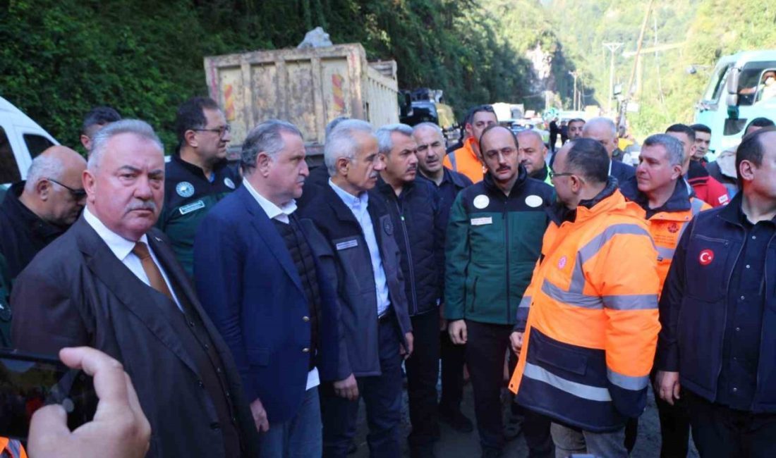 Ulaştırma ve Altyapı Bakanı Abdulkadir Uraloğlu ile Gençlik ve Spor
