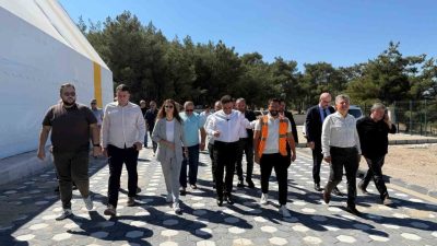 AK Parti Manisa Milletvekili Murat Baybatur, Soma’da hükümet konağından gençlik