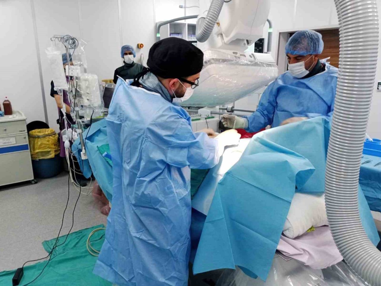 Bayburt Devlet Hastanesinde kalp yetersizliği ve ritim bozukluğu tedavisinde önemli