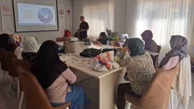 Bayburt Aile Destek Merkezi (ADEM) eğitmen ve kursiyerlerine, Bayburt İl