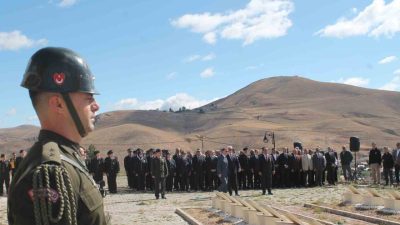 19 Eylül Gaziler Günü, Bayburt’ta hem törenle hem de yürüyüşle