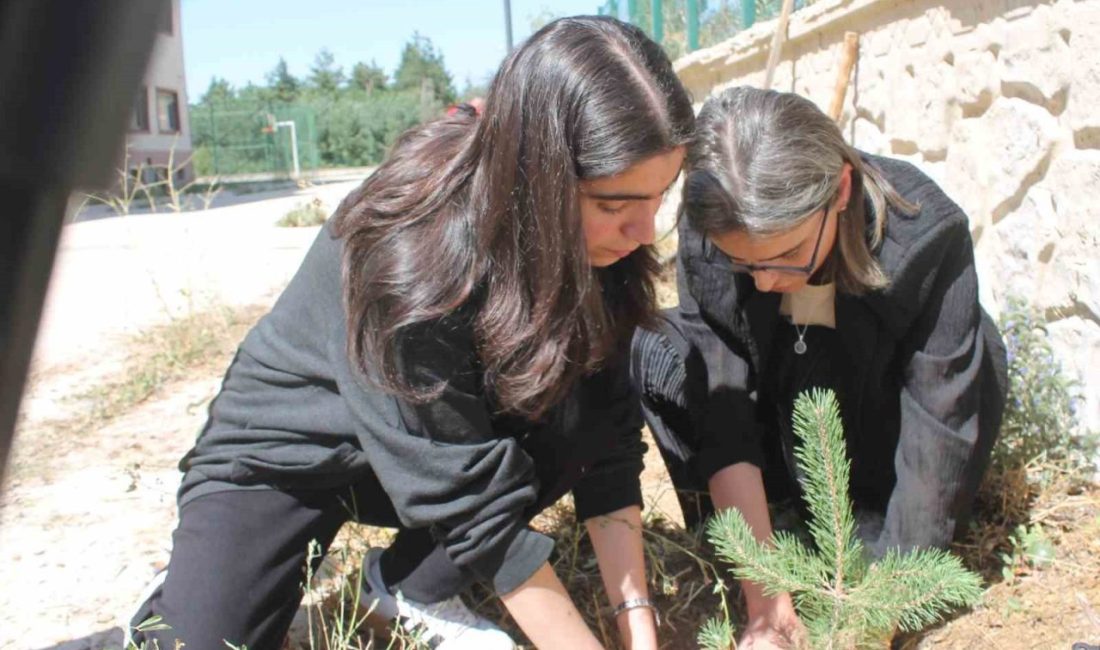 Türkiye Yüzyılı Maarif Modeli kapsamında başlatılan ’Her Çocuk Bir Fidan,