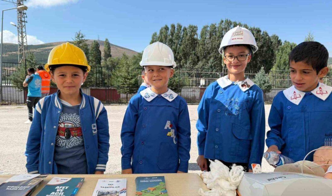 İlkokul çağındaki çocuklara sağlıklı yaşam bilinci kazandırmak amacıyla ’Sağlıklı Çocuk,