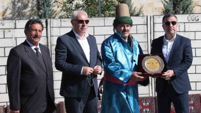 Bayburt’ta 38. Ahilik Haftası, çeşitli etkinliklerle kutlandı. Bayburt barlarının oynandığı,