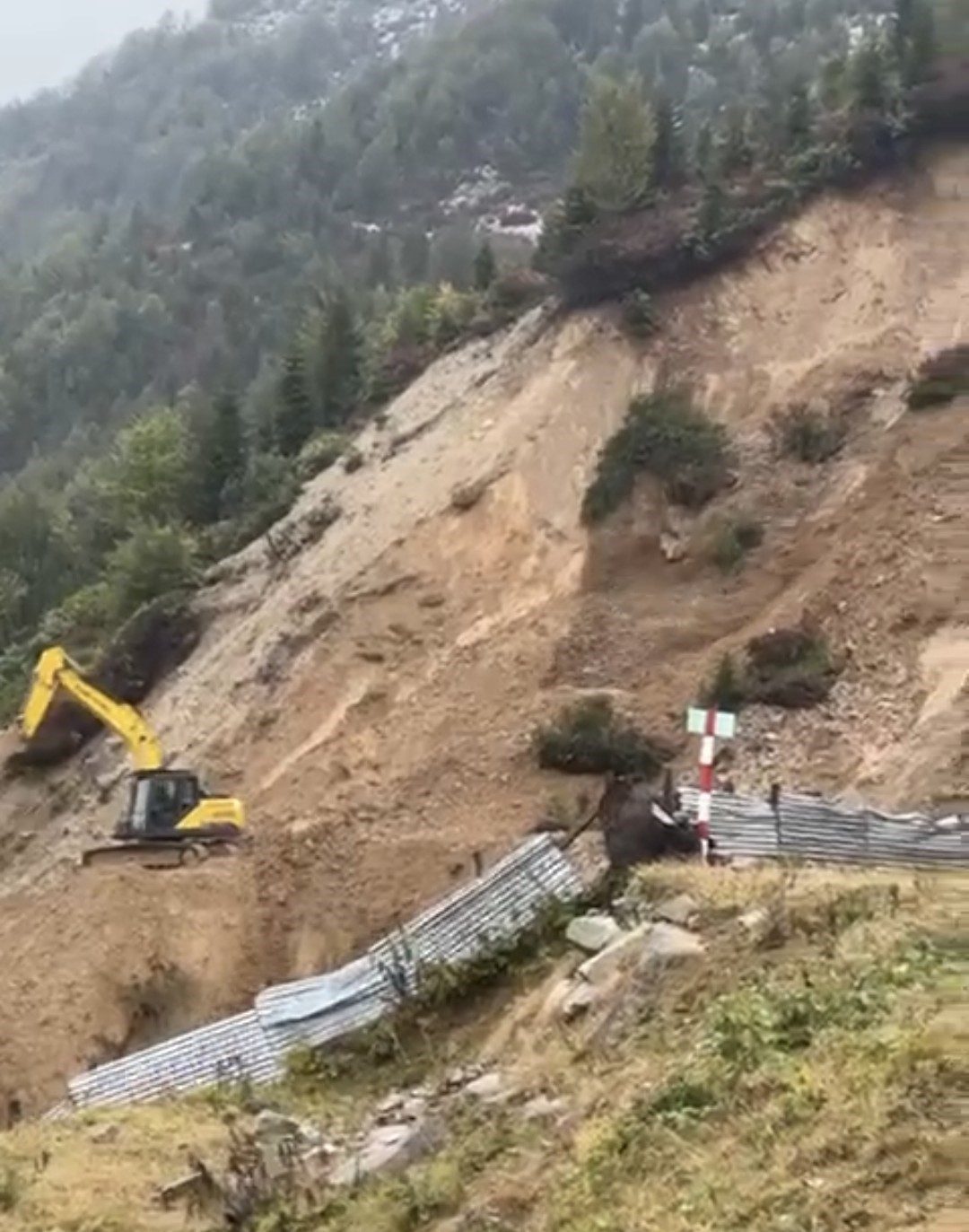 Rize’de son iki gün etkili olan yağışlar sonrasında heyelan nedeniyle